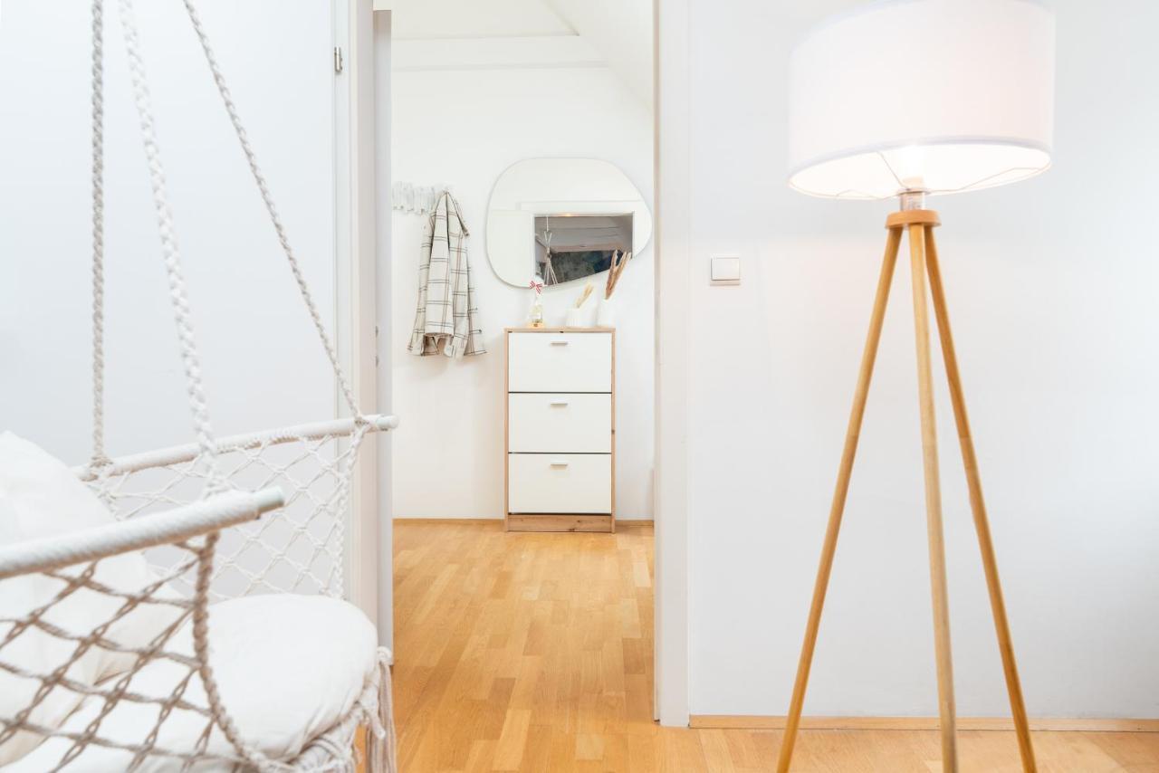 Comfy Downtown Loft - Self Check-In - Centre Of Graz Apartment Exterior photo